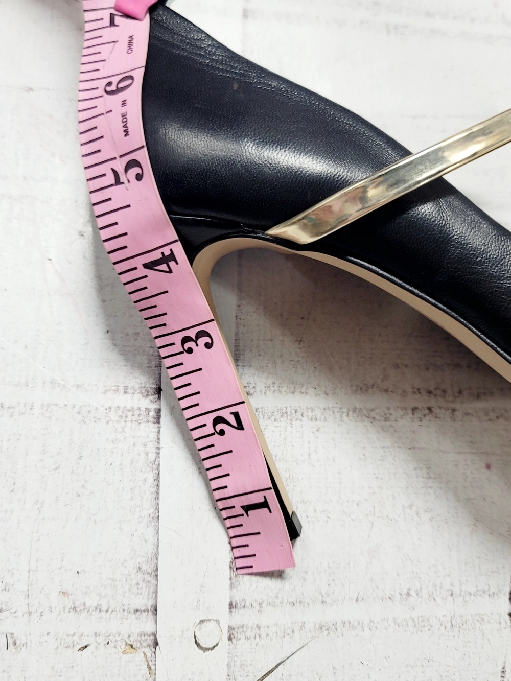 Gianni Bini Black Pumps with Gold Hoop Strap - Picture 6 of 9